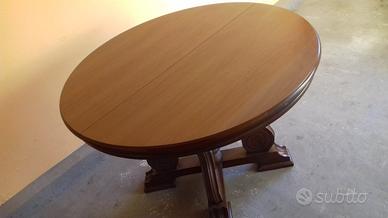 Tavolo rotondo allungabile in legno