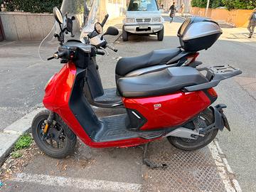 Scooter elettrico 125 NIU MQUI GT