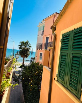 Last minute 21 - 27 settembre fronte mare Alassio