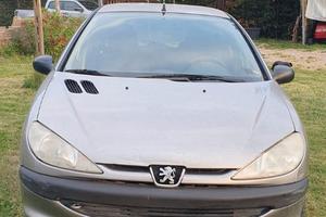 PEGEOUT 206