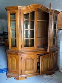 credenza in legno massiccio