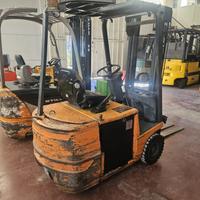 Carrello elevatore elettrico portata 1500kg marca 