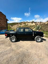 NISSAN KING KAB D21 td25