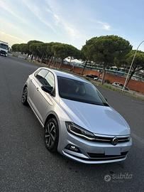 VOLKSWAGEN POLO 2021