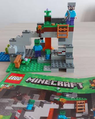 Minecraft Lego- The zombie cave
