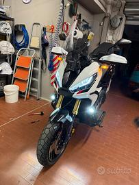Honda X Adv 750