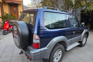 land cruiser toyota 