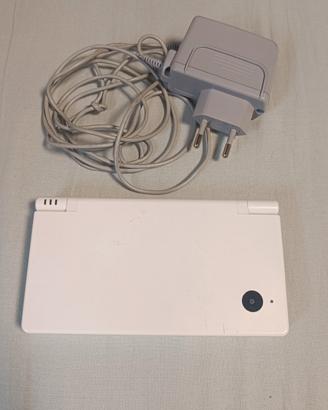 Nintendo DSI Bianco con Caricatore 