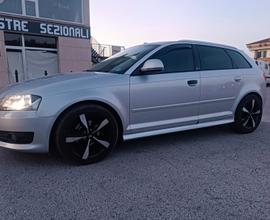 AUDI A3 3ª serie - 2010