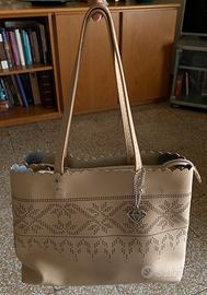Borsa in ecopelle beige traforata