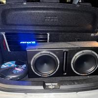 Subwoofer auto