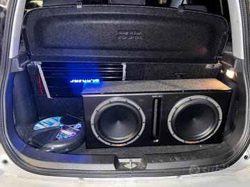 Subwoofer auto