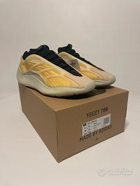 Yeezy 700 V3 Mono Safflower