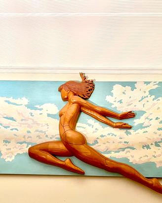 Atleta, opera lignea di Giorgio Rastelli