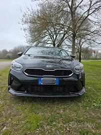  Kia Proceed 1.5 T-GDI  --- (TRATTABILE )