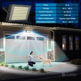 2 faretti LED 40 W esterni, 4100 lm, 6000 K, luc
