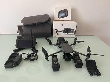 Drone DJI Mavic 3 Pro + accessori