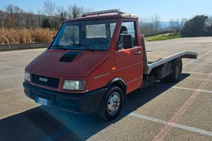 Iveco Carroattrezzi
