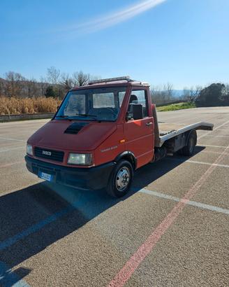 Iveco Carroattrezzi