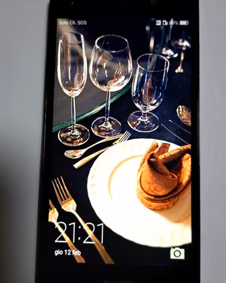 HUAWEI P8 lite 