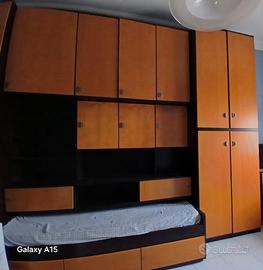 Armadio con letto