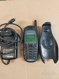 Cellulare Motorola cd930