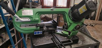 Troncatrice a nastro Nebes