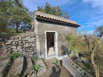 Casa Indipendente - Linguaglossa