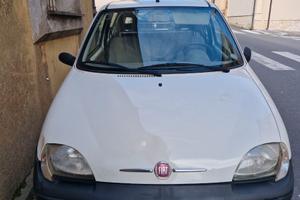 Fiat 600 1.1 benzina