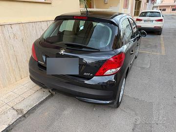 Peugeot 207 plus