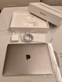 Macbook Air i3 dual-core 256GB