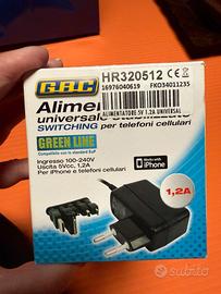 Alimentatore universale per cellulari