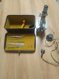 Microscopio Jason vintage usato con valigetta cuoi