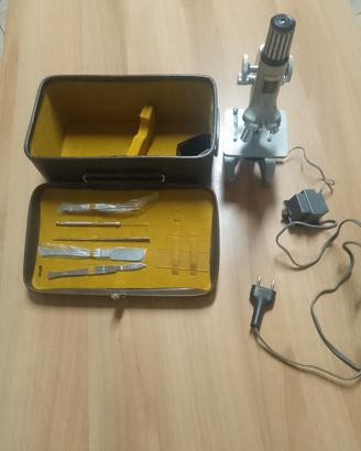 Microscopio Jason vintage usato con valigetta cuoi