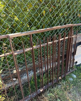 Ringhiera e cancelletto in ferro