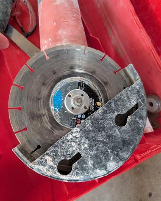 Smerigliatrice angolare Hilti AG 230