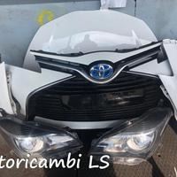 Toyota Yaris Hybrid 2016