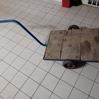 Carretto basso molto robusto