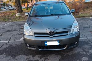 Toyota corolla verso 1.8 benzina 