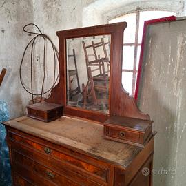 Consolle con specchio