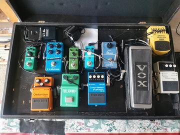 pedaliera analogica per chitarra