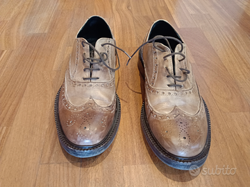 Scarpe modello Oxford
