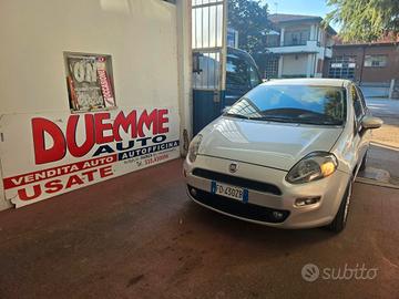 Fiat Punto 1.2 8V 5 porte Lounge rate da 99,00