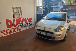 Fiat Punto 1.2 8V 5 porte Lounge rate da 99,00