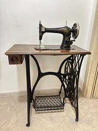 Macchina da cucire Singer d’epoca originale