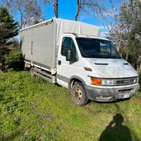 Autocarro iveco daily c13 anno 2004 telonato