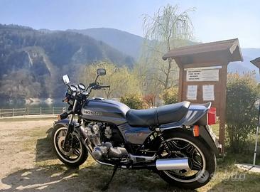 Honda CB 750 - 1981