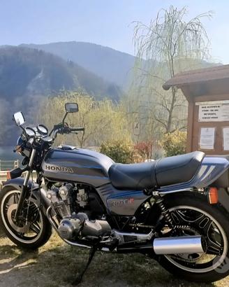 Honda CB 750 - 1981