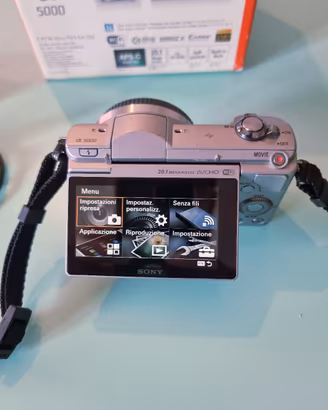 sony a5000 mirrorless