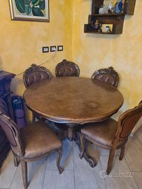tavolo anni 80 con sedie  in pelle 